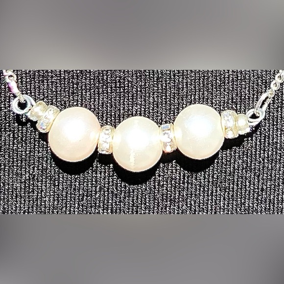 HAND CRAFTED Silver White Pearl rhinestone necklace an earrings dainty Gift Set - Picture 6 of 10